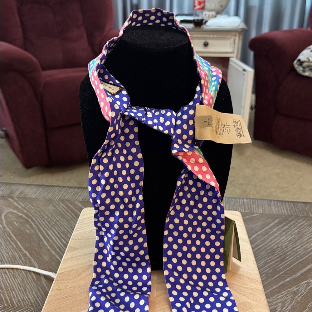 Gucci Polka Dot Pink Blue Silk Scarf - Picture 7 of 8